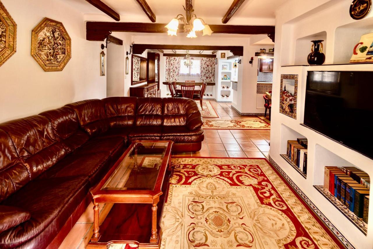 The House! Large Terrace And Bars! Traveller Awards 2024-2025 Apartment Torrevieja