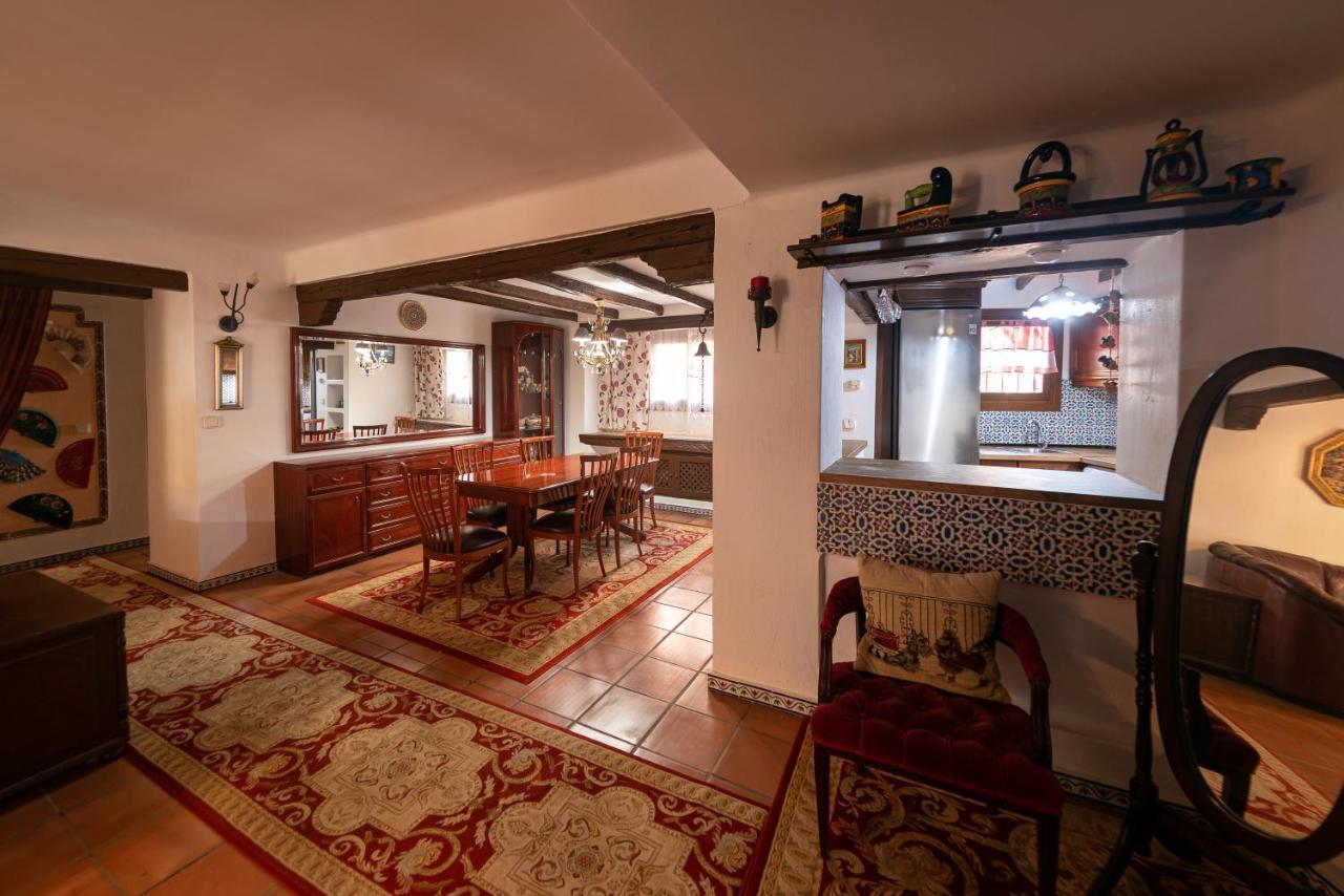Apartment The House! Large Terrace And Bars! Traveller Awards 2024-2025 *