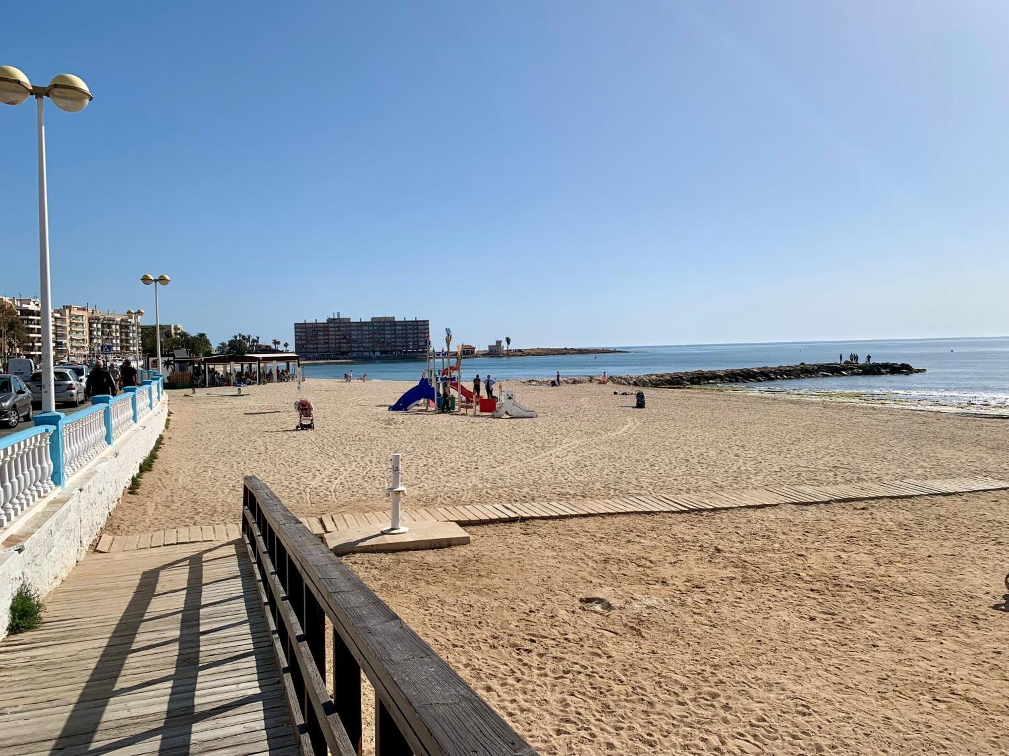 The House! Large Terrace And Bars! Traveller Awards 2024-2025 Torrevieja